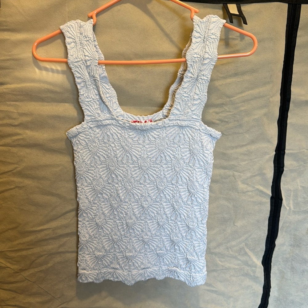 Light blue stretchy top from Altar’d State. Size M/L. Worn one time!